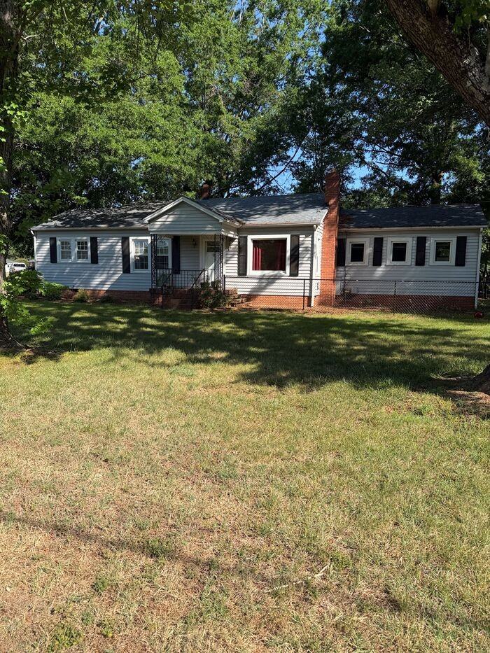 8195 Old Concord Rd - Photo 3 of 17