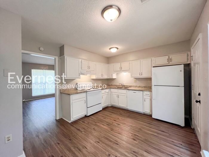 6420 Sandhurst Rd - Photo 6 of 21