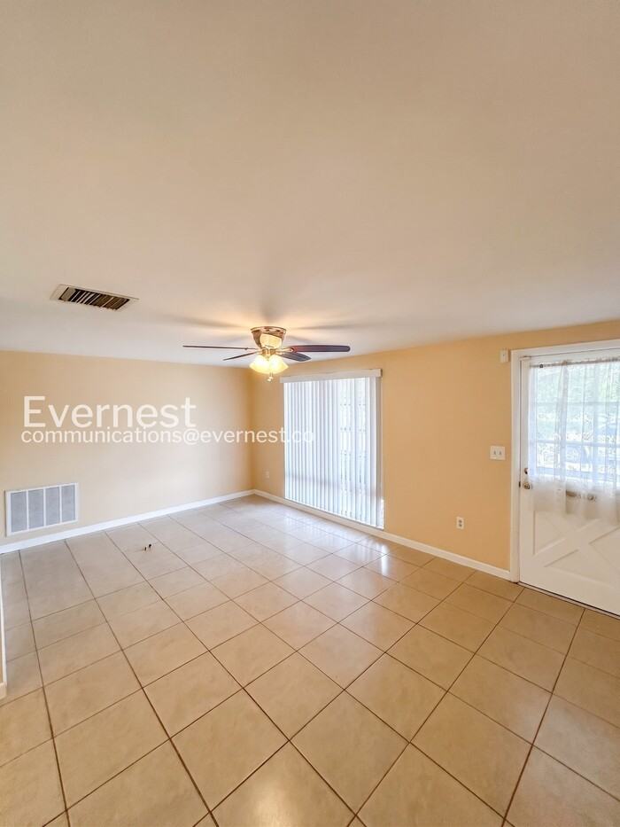 4133 Grayton Dr - Photo 5 of 28
