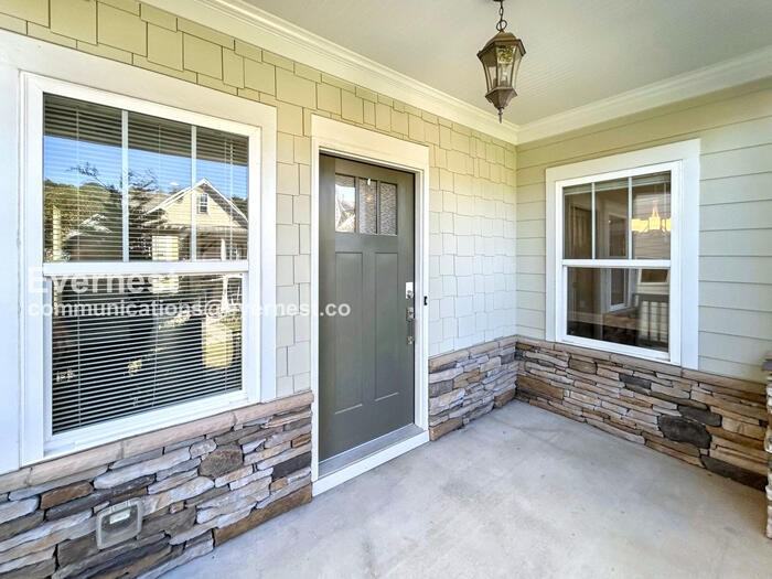 1763 Stone Hedge Dr Nw - Photo 2 of 28