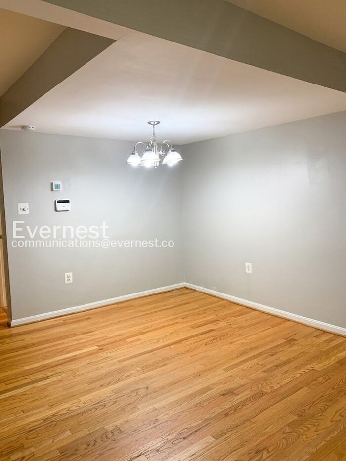 15375 Inlet Pl - Photo 3 of 15