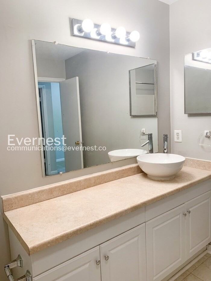 15375 Inlet Pl - Photo 5 of 15