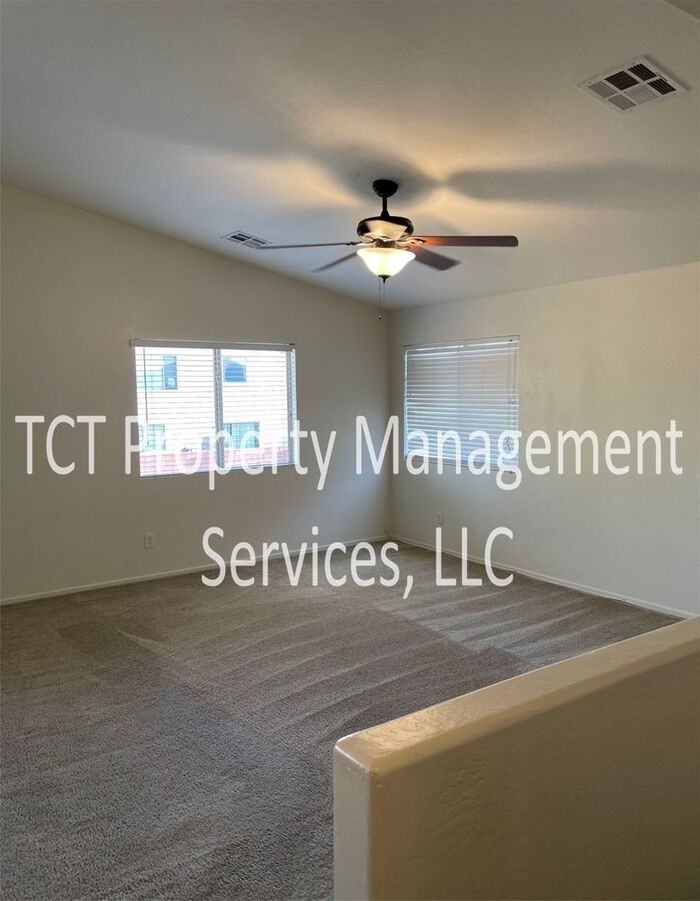 23420 W Cocopah St - Photo 2 of 7