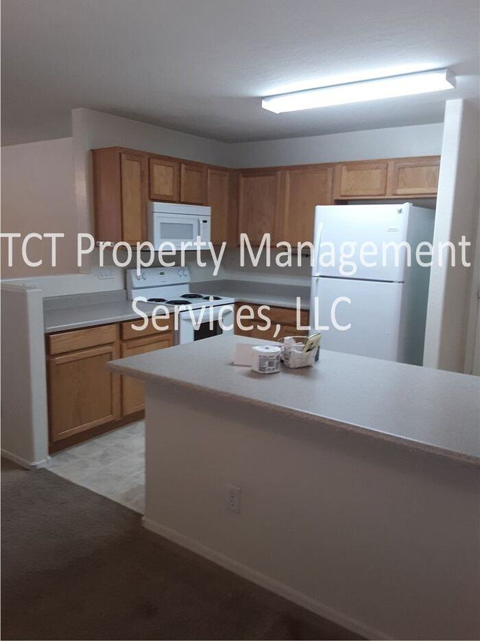 23420 W Cocopah St - Photo 6 of 7