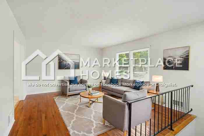 6498 Menlo Way - Photo 3 of 24