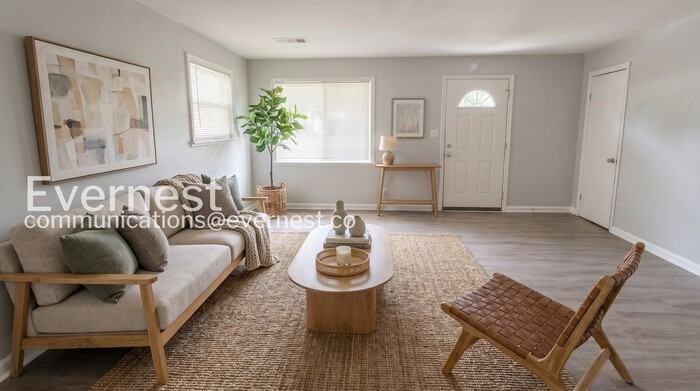 4402 Davana Dr - Photo 4 of 19