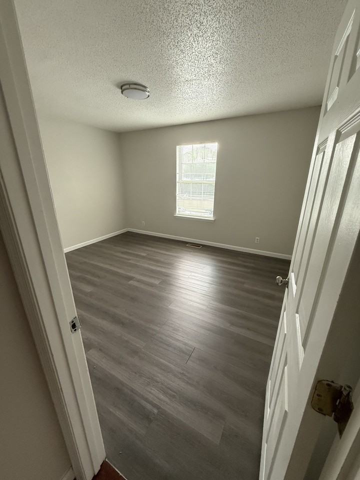 1220 Skyview Dr Nw #6 - Photo 7 of 7
