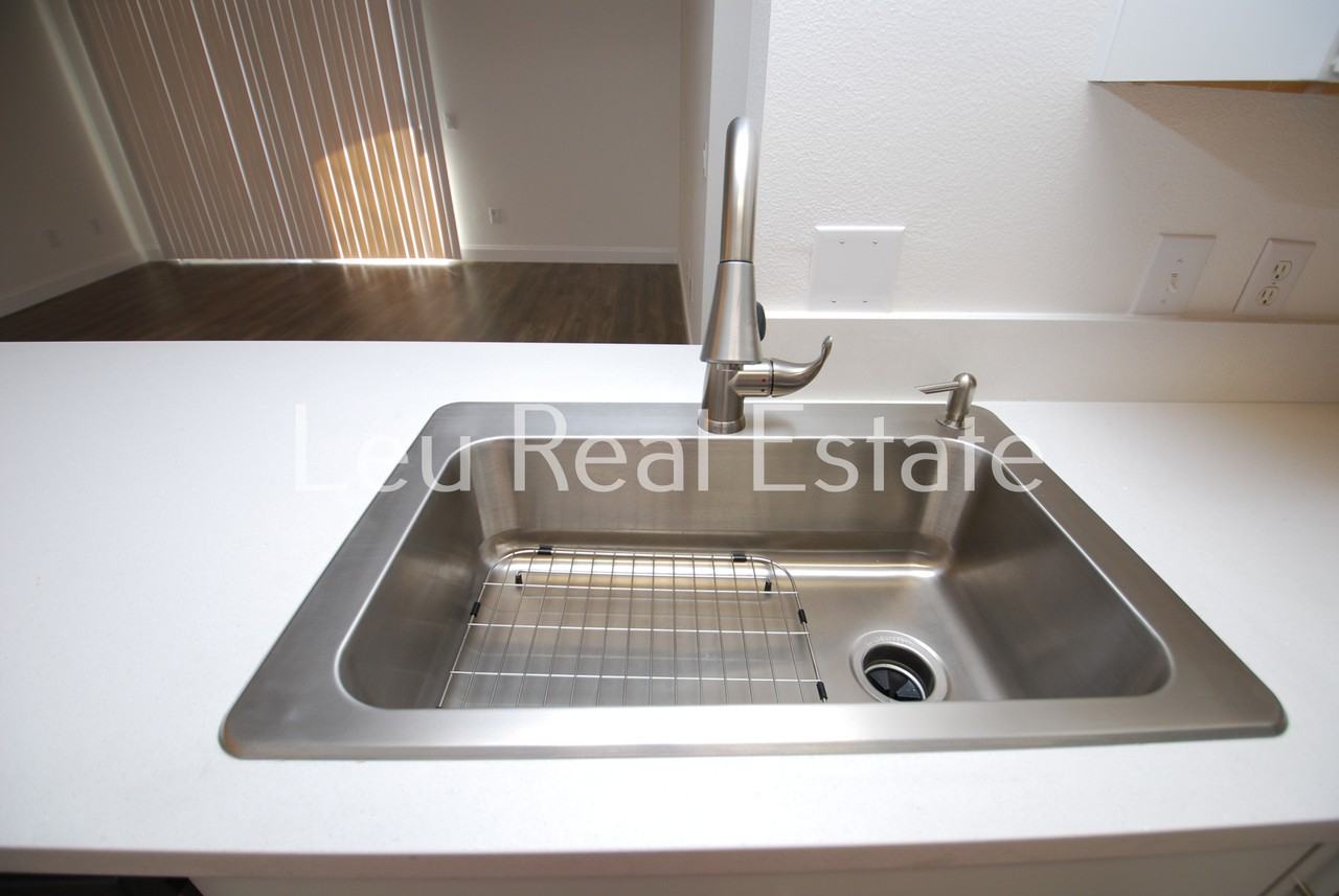 701 Gibson Dr #1212 - Photo 4 of 18