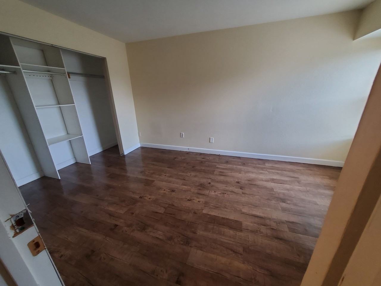 Abbott Acres Apartments - Photo 5 of 13