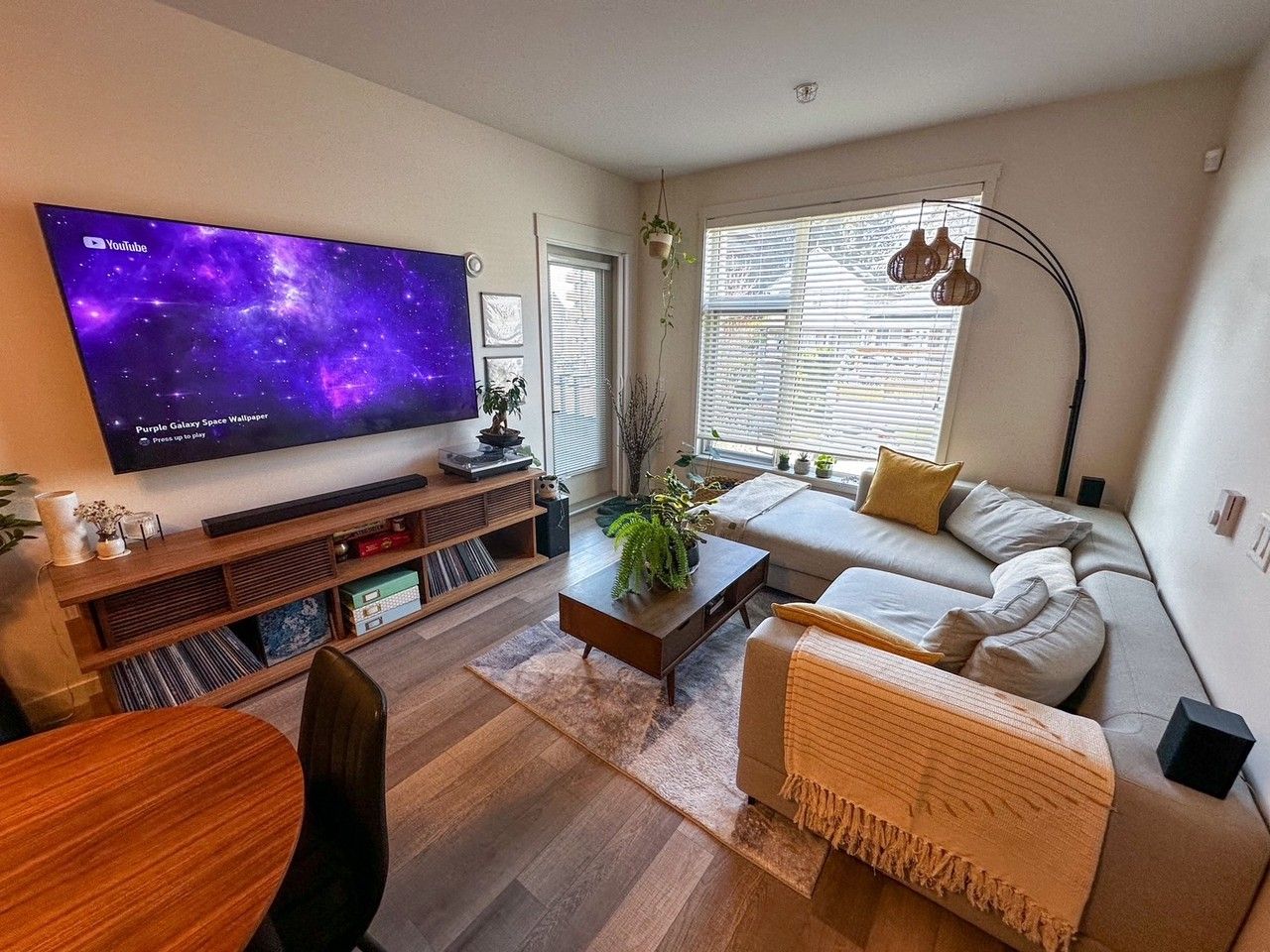 1012 Auckland Street #202 - Photo 5 of 10