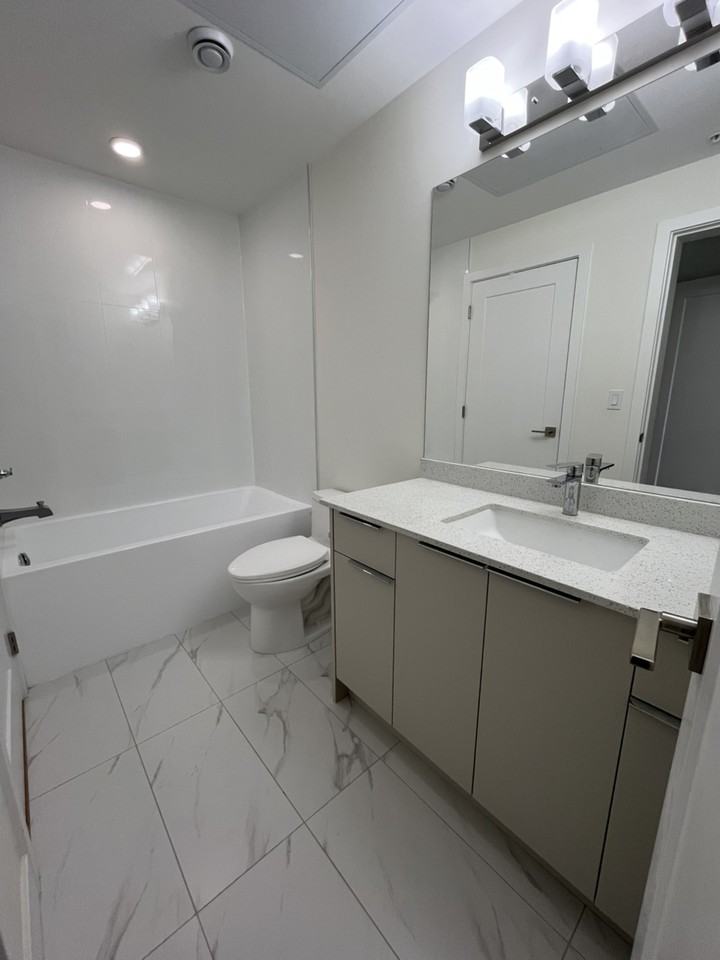 22560 Hinch Cres - Photo 5 of 11