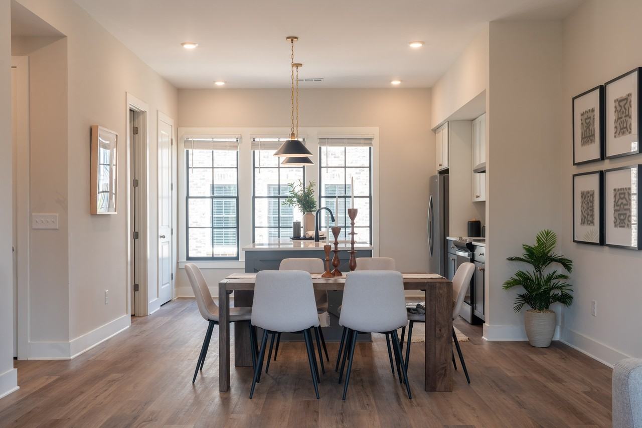 801 North Central - Photo 4 of 20