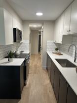 Rent On Oak - Photo 1 of 1