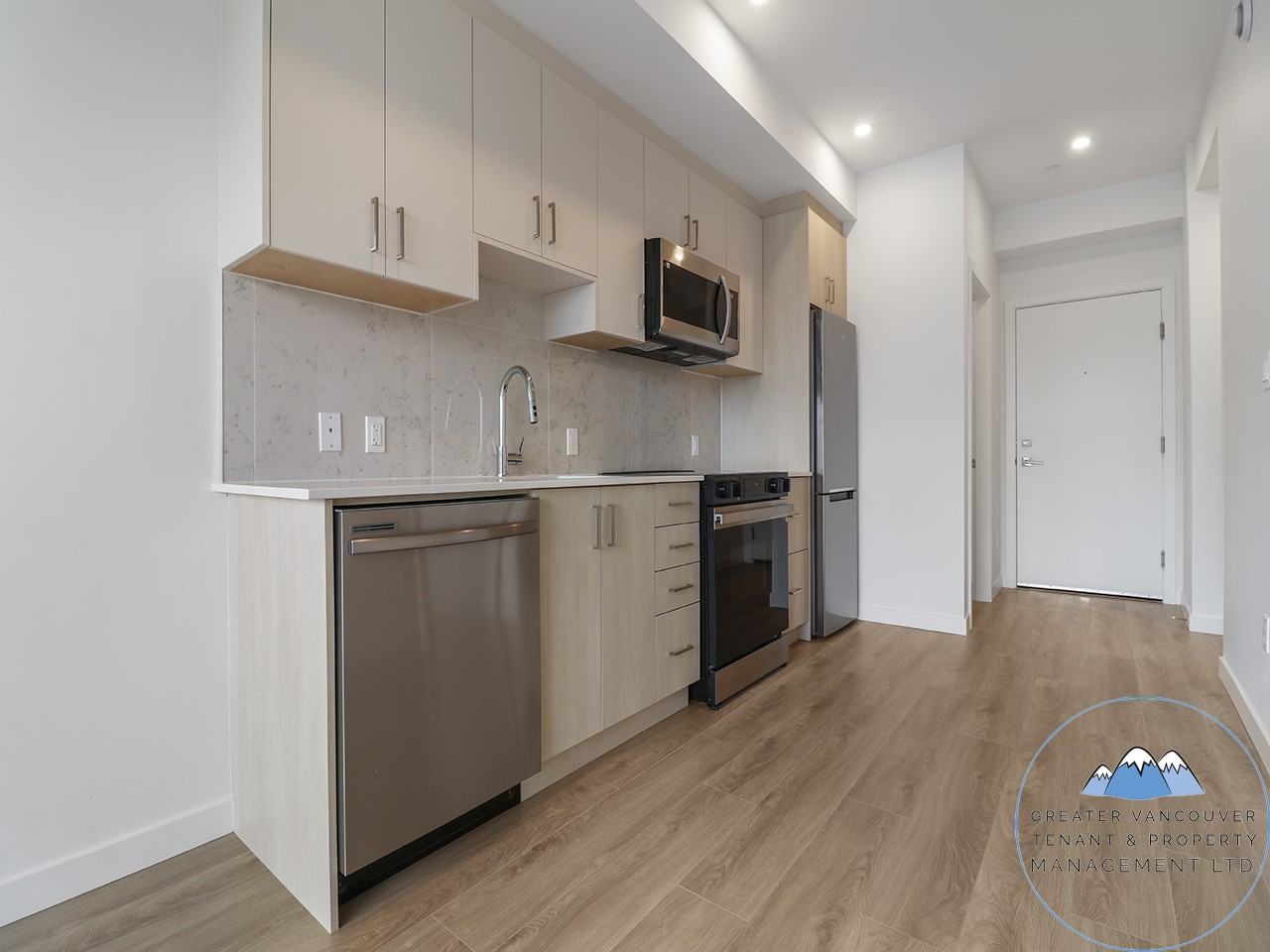 13838 108 Ave - Photo 2 of 21