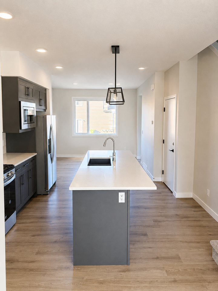 105 Belmont Dr Sw - Photo 2 of 27