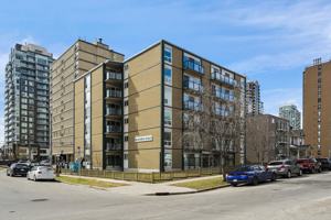 featured image of 703 14 Ave Sw