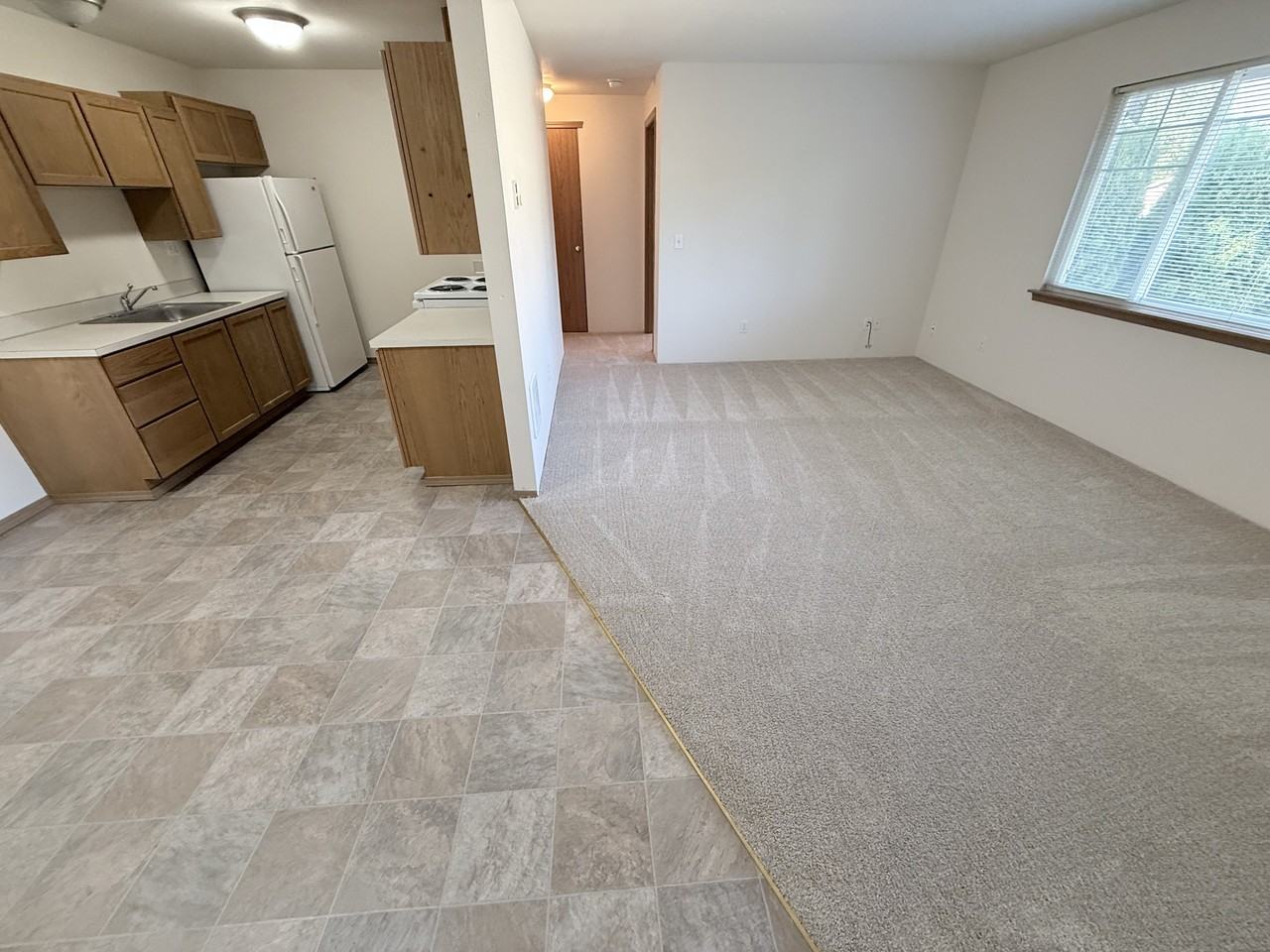 1619 127th Ave Ne #1 - Photo 3 of 24