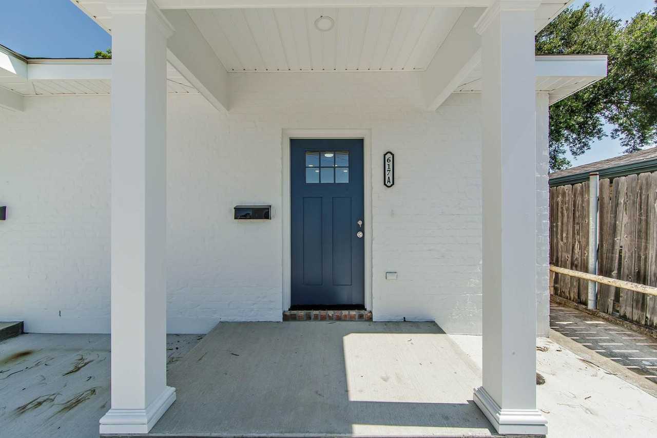 617 Magnolia Street - Photo 2 of 2