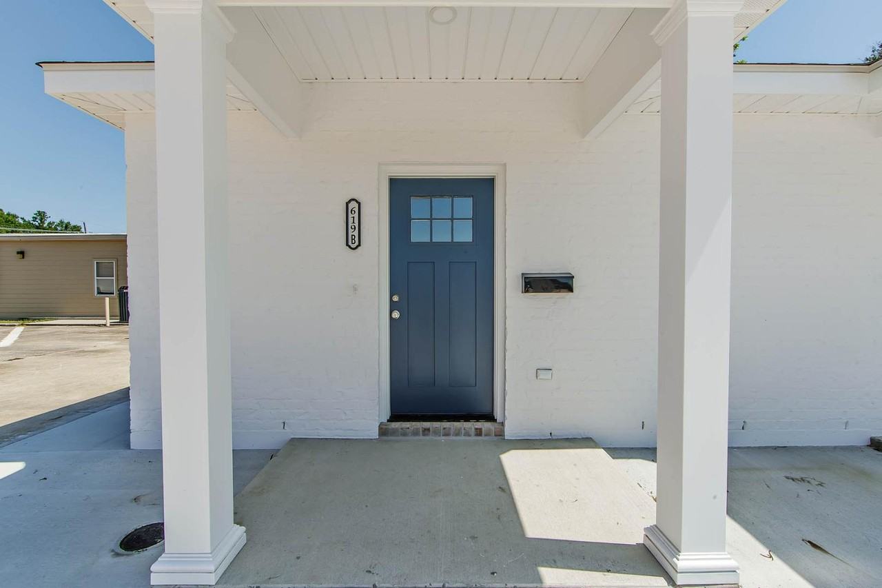 619 Magnolia Street - Photo 2 of 3