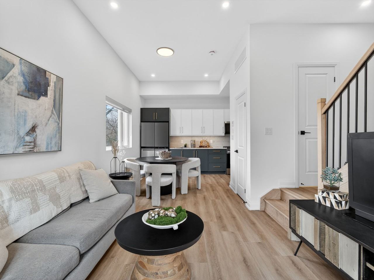 4 Southwell Dr - Photo 3 of 34