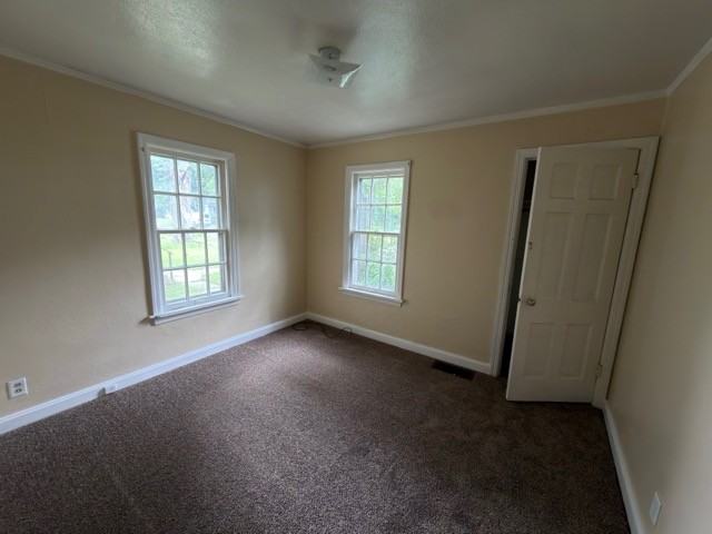 2411 N Dechman Ave - Photo 6 of 11
