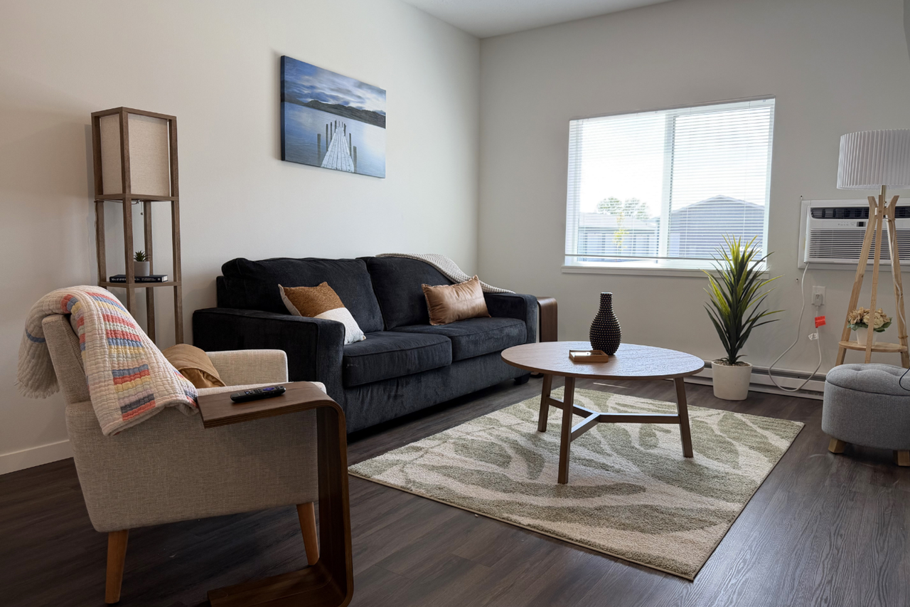 Overlook Apartments - Photo 3 of 35