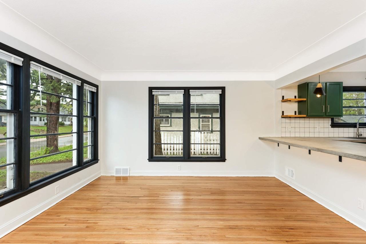 5026 43rd Ave S #1 - Photo 4 of 26