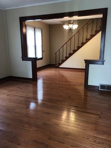 313 S Oak St #1 - Photo 7 of 13
