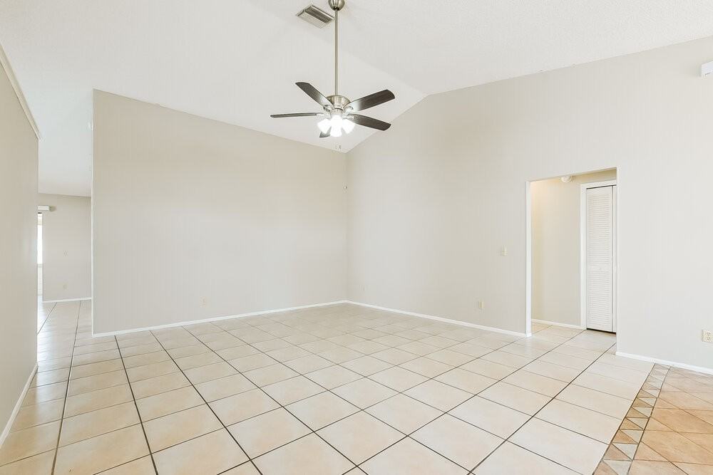 797 Minerva Ln - Photo 4 of 16