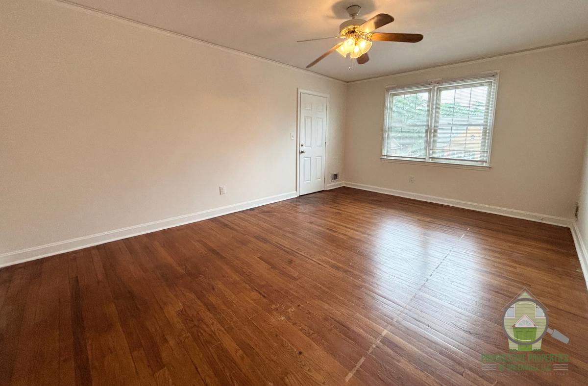 307 W Poinsett St #3 - Photo 2 of 13