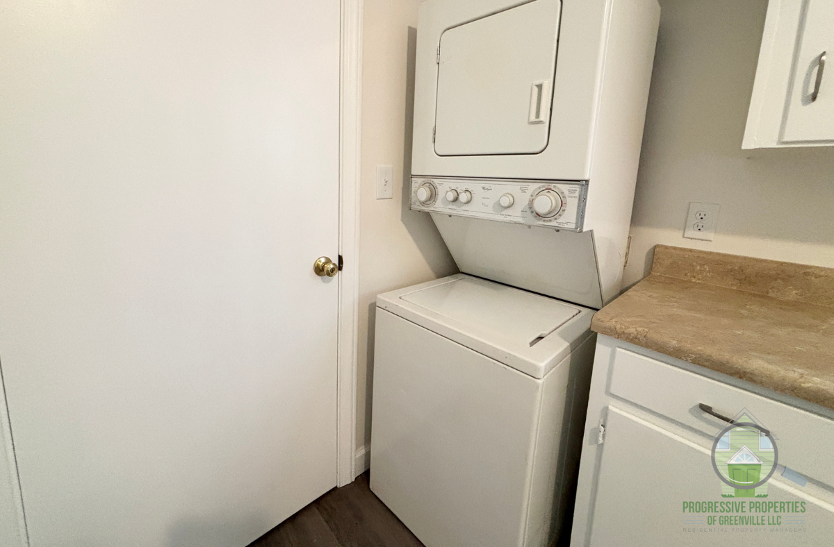 307 W Poinsett St #3 - Photo 7 of 13