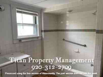 1234 Grand St #1 - Photo 7 of 10