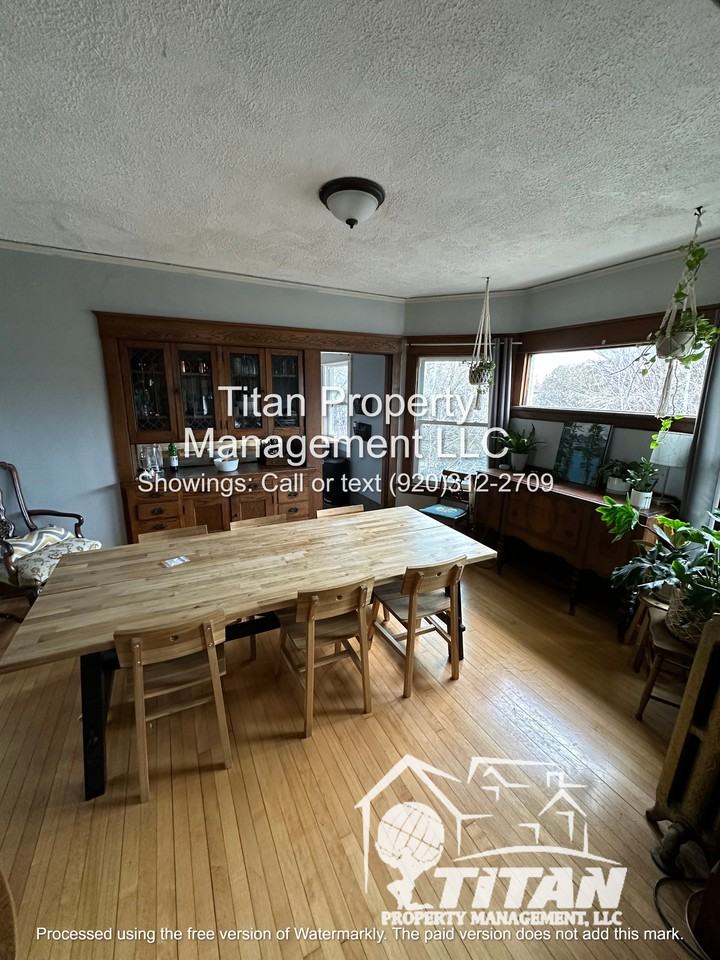 126 W 12th Ave Uppr #2 - Photo 4 of 10