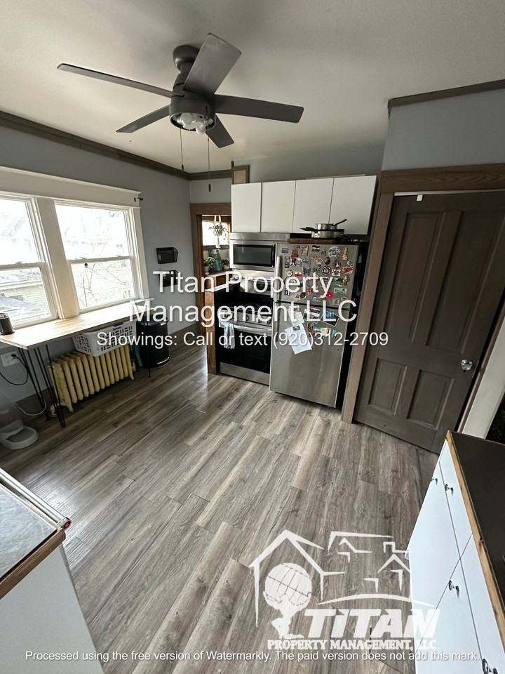 126 W 12th Ave Uppr #2 - Photo 6 of 10