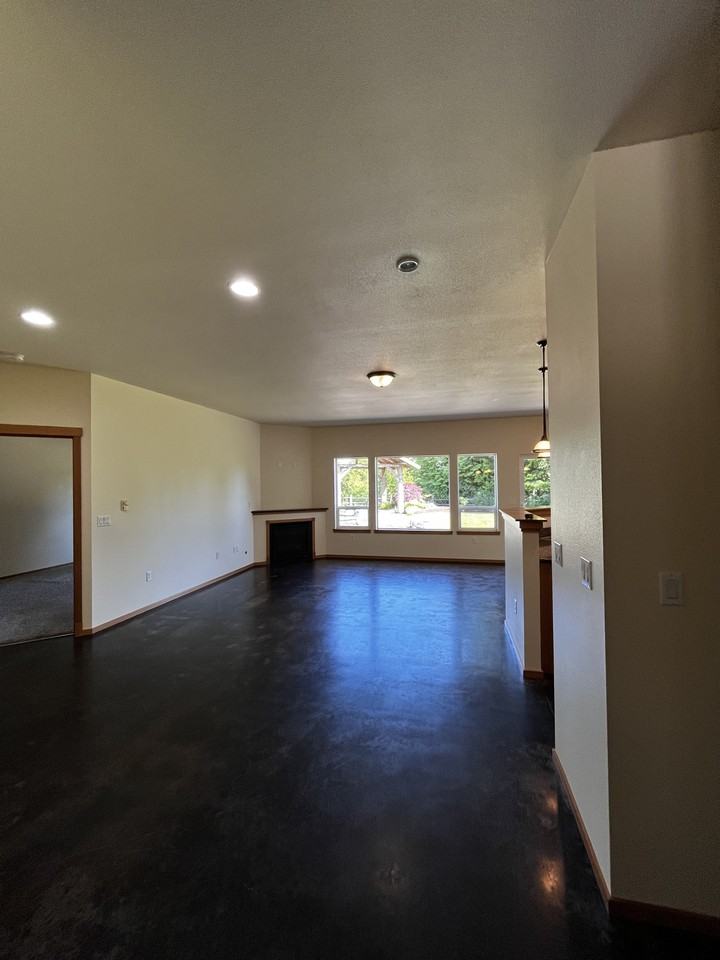 251 W Berry Ridge Rd #1 - Photo 7 of 24