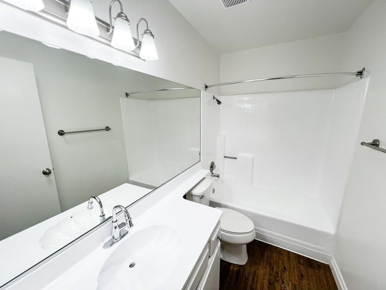 Sherman Way Apartments - Photo 7 of 31