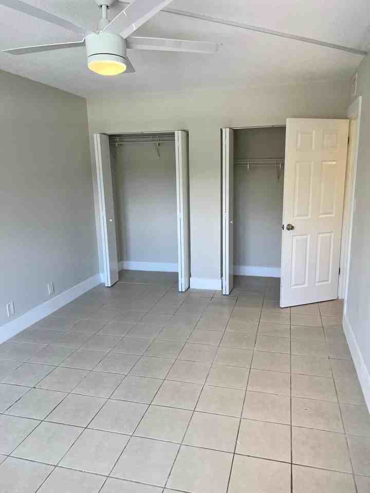 1800 Nw 4th Ave #3 - Photo 6 of 9
