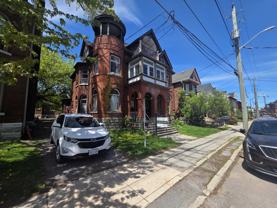 102 Wellington St #102 - Photo 1 of 1
