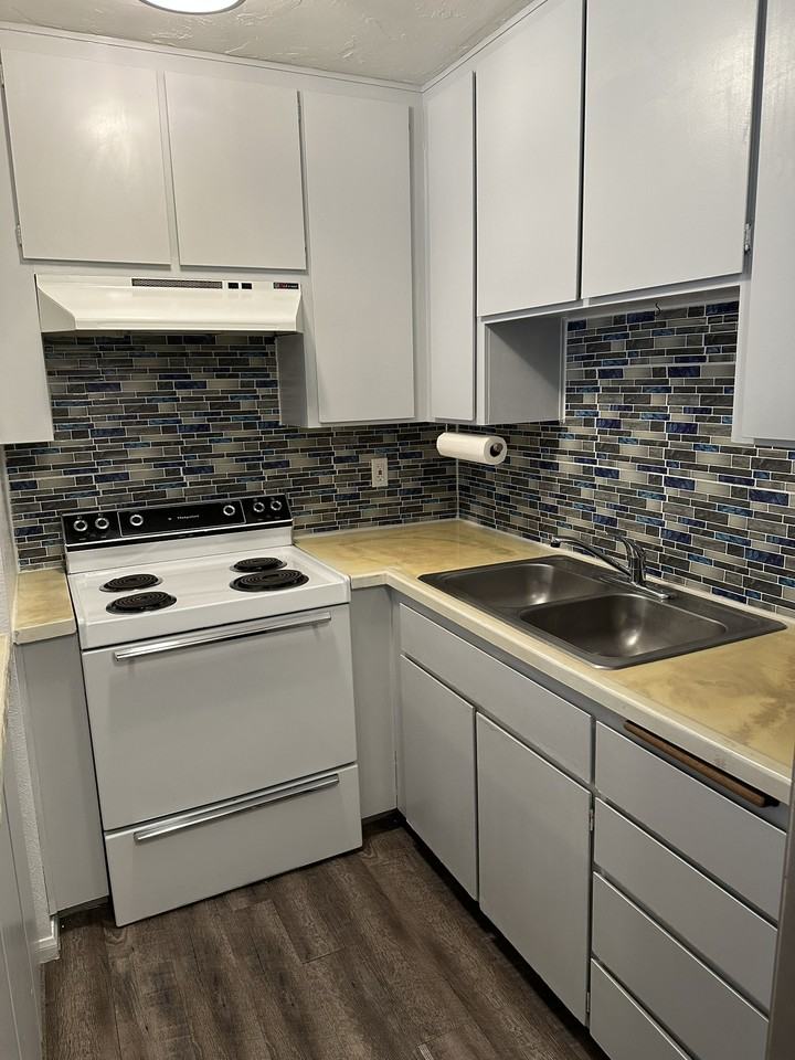 6386 Rancho Mission Rd #1 - Photo 5 of 11