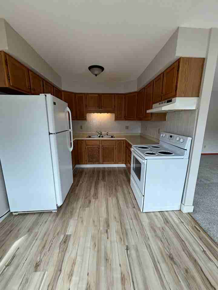 2610 N 21st St #3 - Photo 4 of 15