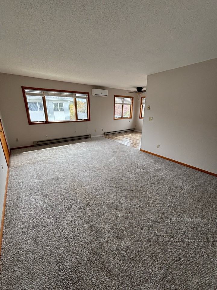 2610 N 21st St #3 - Photo 7 of 15