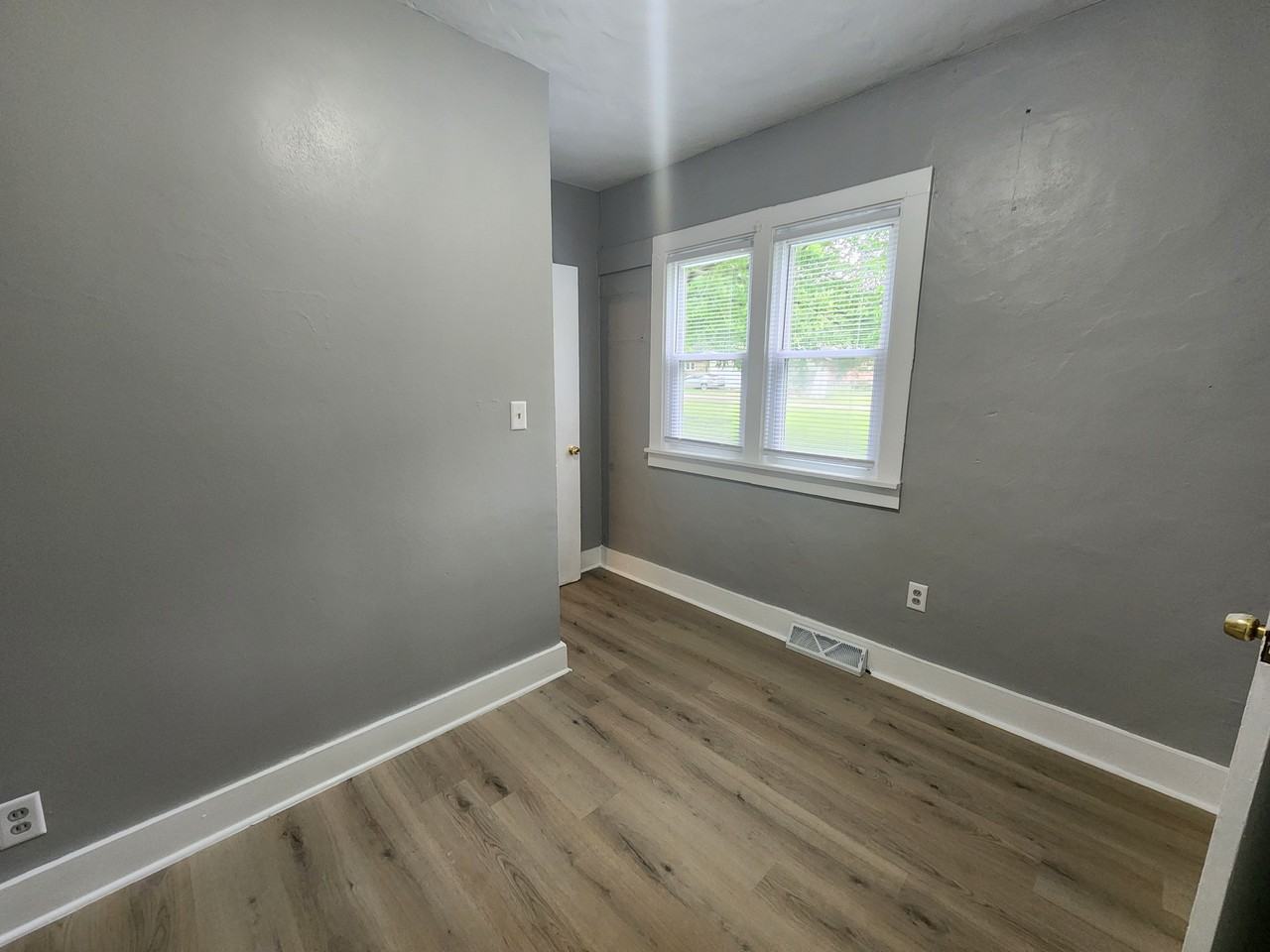 151 French St #1 - Photo 7 of 13