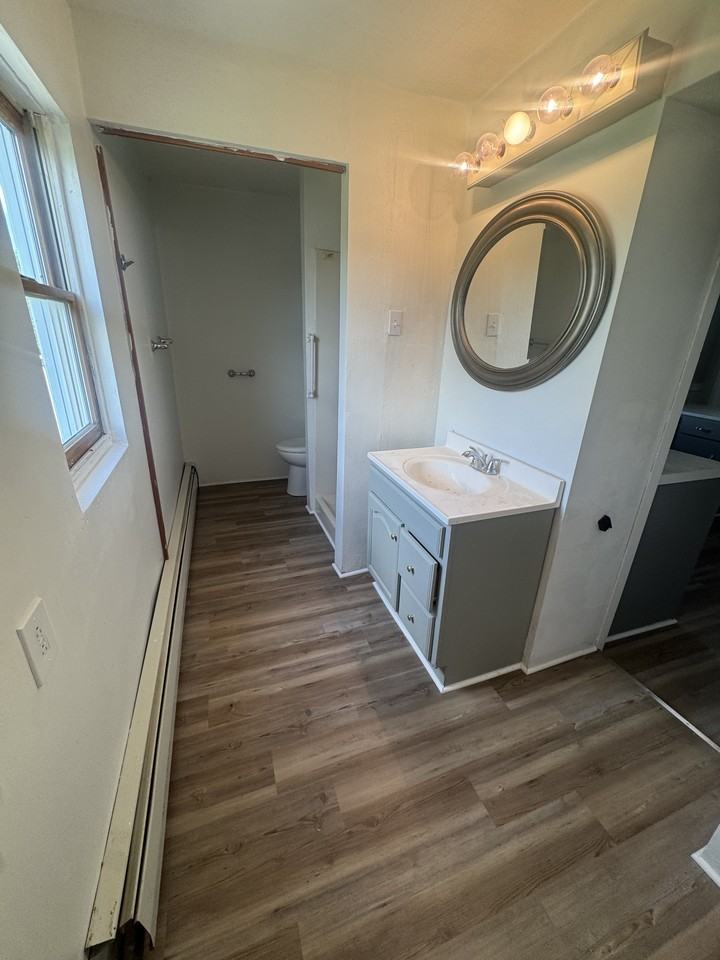 251 E Maple St #1 - Photo 7 of 15