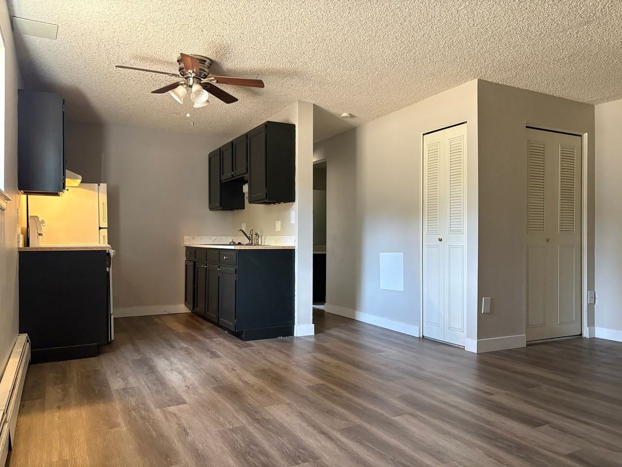 751 W Prentice Ave - Photo 3 of 13