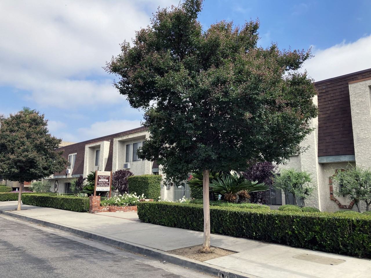 Collins Hacienda Apartments - Photo 5 of 7