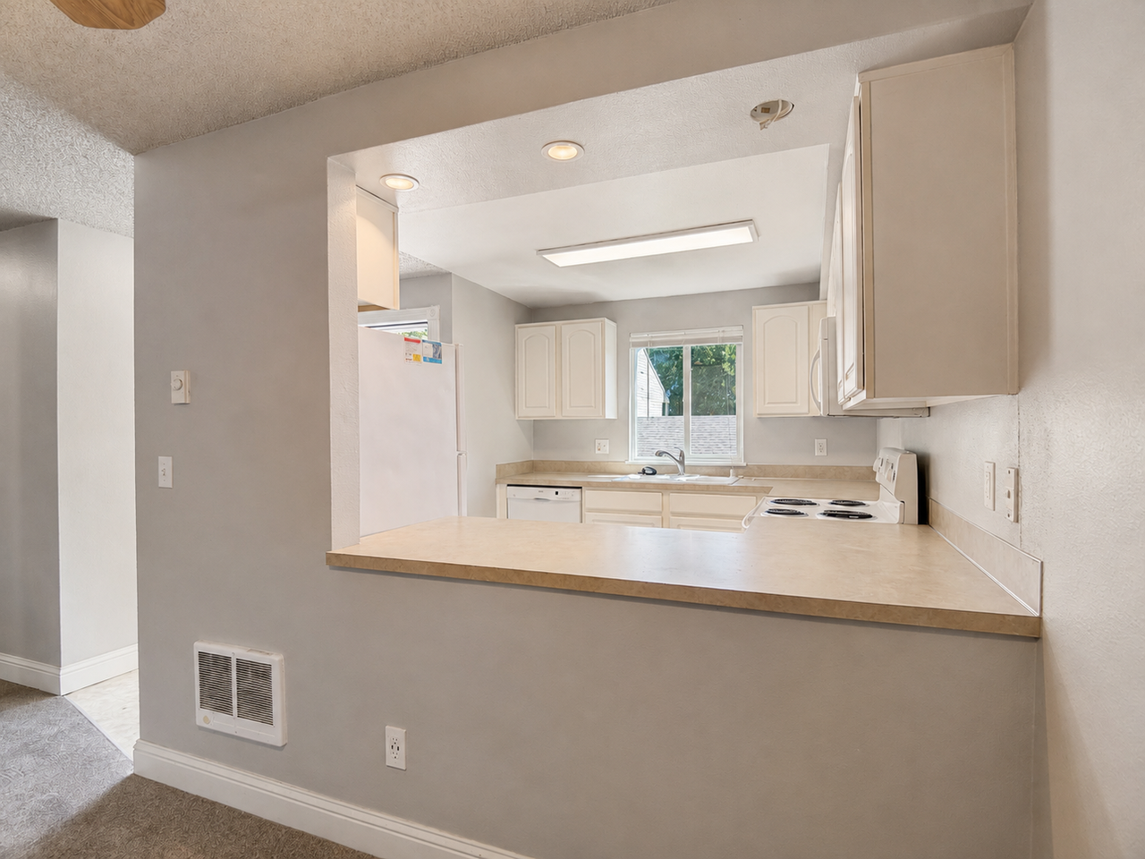 13216 Ne Salmon Creek Ave #S2 - Photo 7 of 20