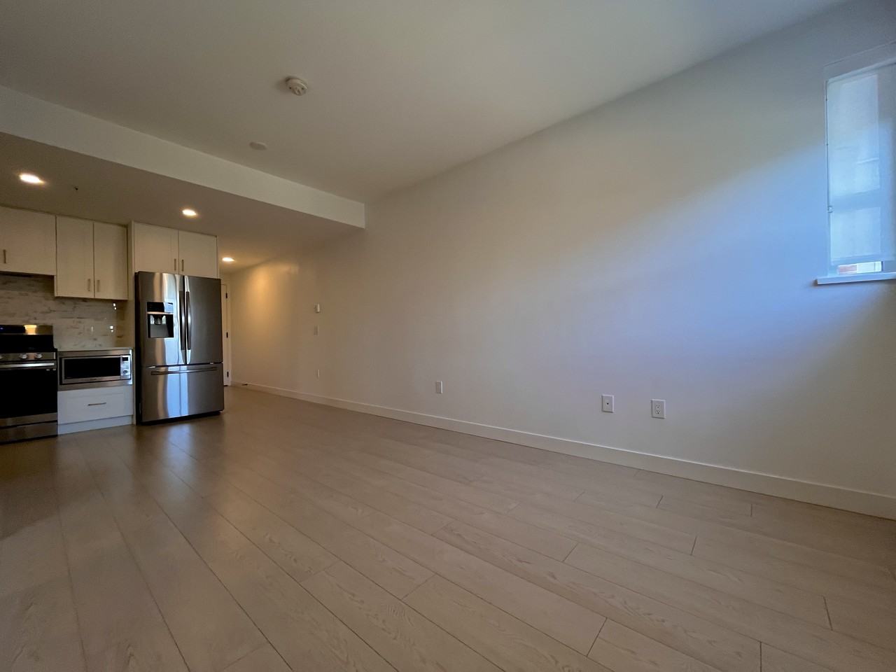 19945 Brydon Crescent #220 - Photo 4 of 21