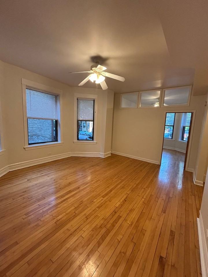 725 S Loomis - Photo 7 of 50