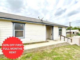 featured image of 422 Amires Pl