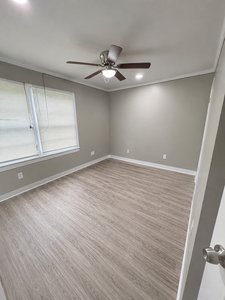 3318 Bessemer City Rd #1 - Photo 3 of 18